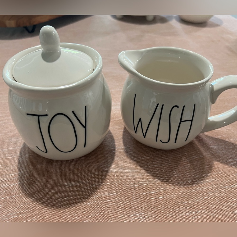 Rae Dunn Christmas Cream and Sugar Set